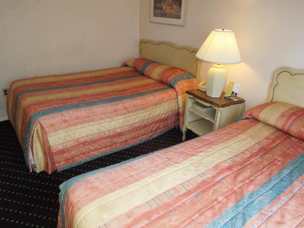 Clarem Happy Days Hotel Wildwood Eksteriør billede