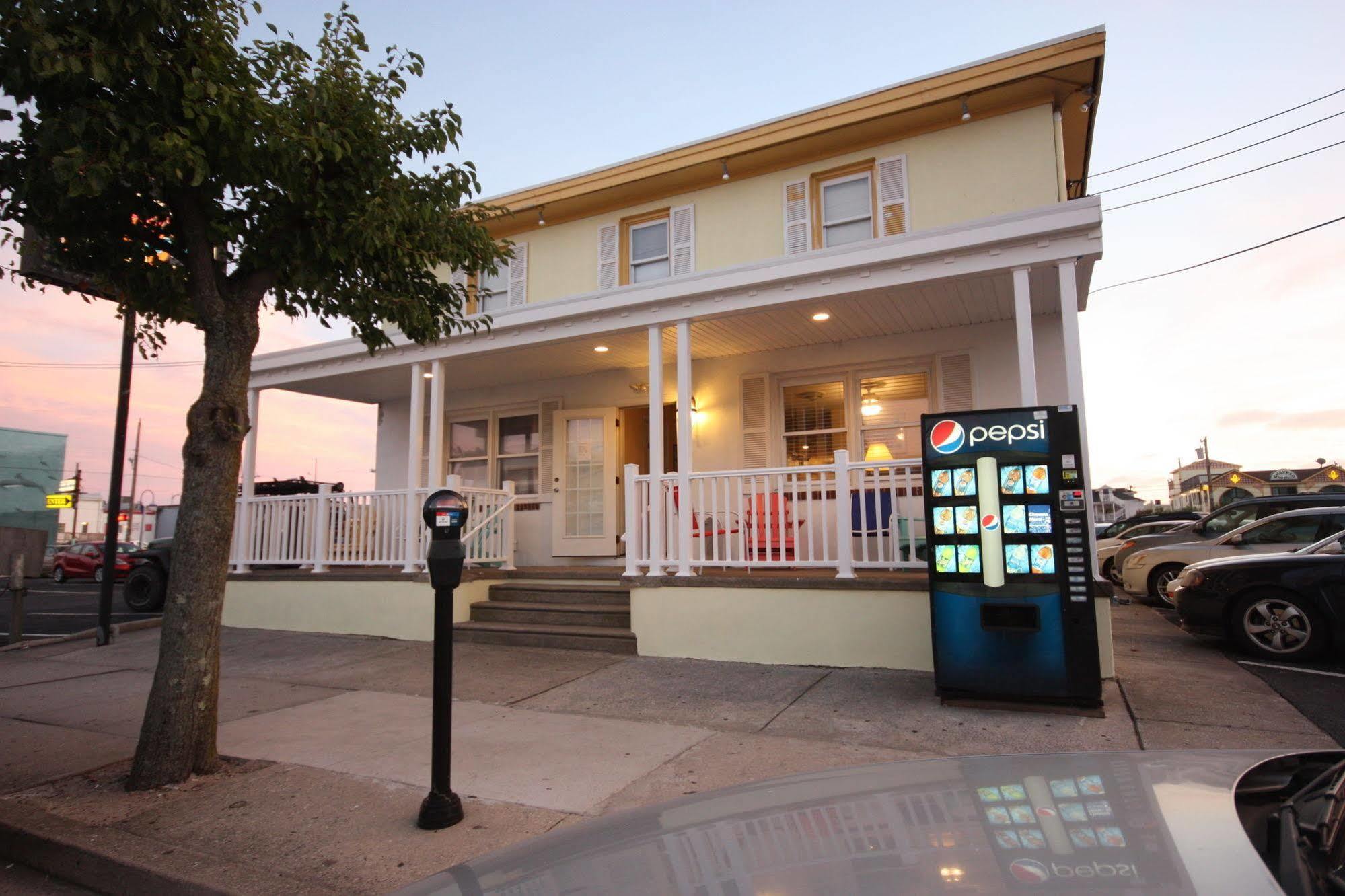Clarem Happy Days Hotel Wildwood Eksteriør billede